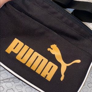 PUMA PURSE